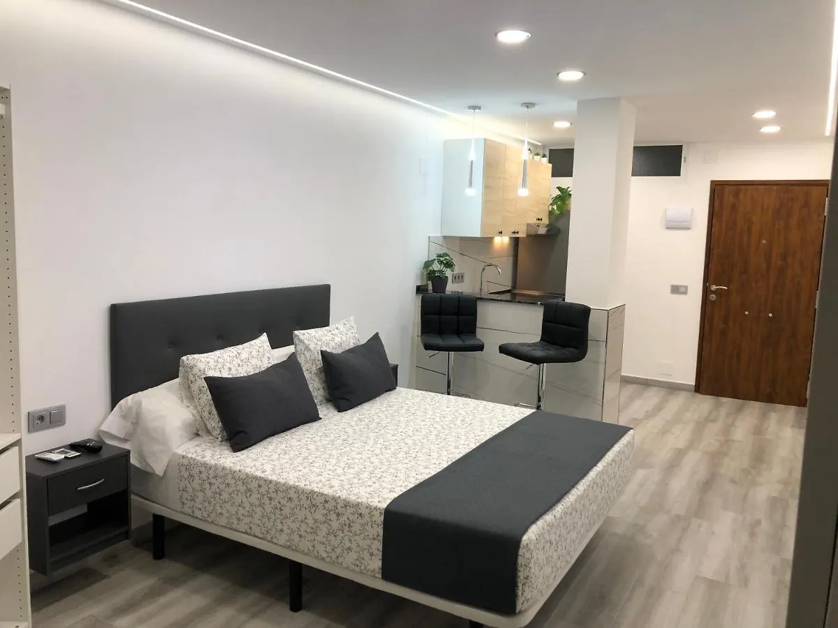Daire Suite Estudio Benalmádena İspanya